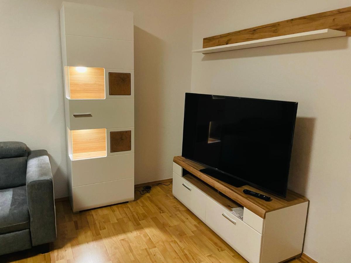 "Glueck Auf" Lichtdurchflutete Schicke Ferienwohnung In Zwickau Luaran gambar