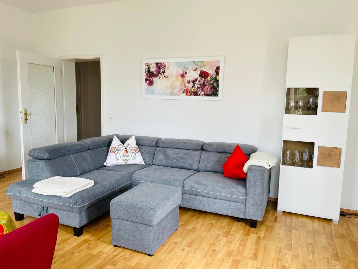 "Glueck Auf" Lichtdurchflutete Schicke Ferienwohnung In Zwickau Luaran gambar