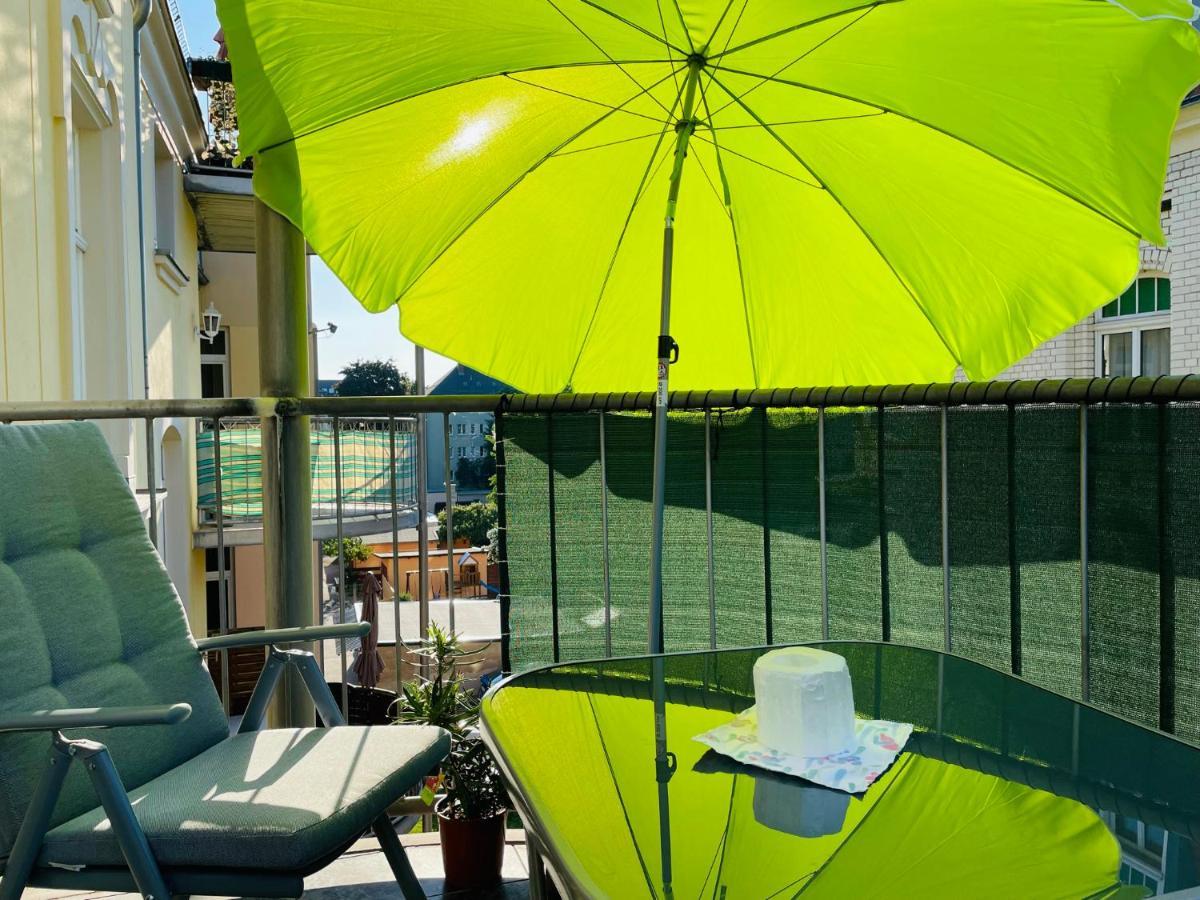 "Glueck Auf" Lichtdurchflutete Schicke Ferienwohnung In Zwickau Luaran gambar